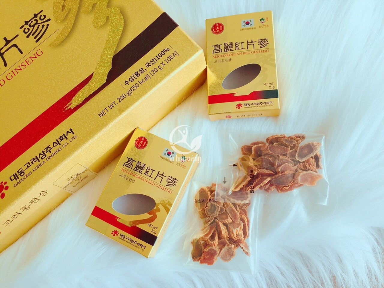 Hồng sâm thái lát Daedong được đóng hộp nhỏ rất tiện dụng, có thể mang đi bất kì đâu để sử dụng Hồng sâm thái lát Daedong được đóng hộp nhỏ rất tiện dụng, có thể mang đi bất kì đâu để sử dụng