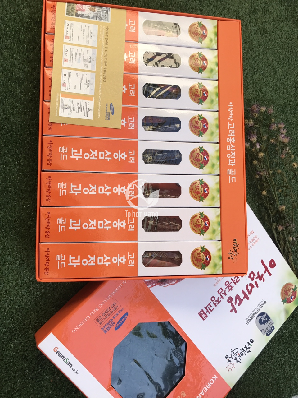 Sâm củ tẩm mật ong Achimadang được đóng gói kỹ càng và đẹp mắt Sâm củ tẩm mật ong Achimadang được đóng gói kỹ càng và đẹp mắt