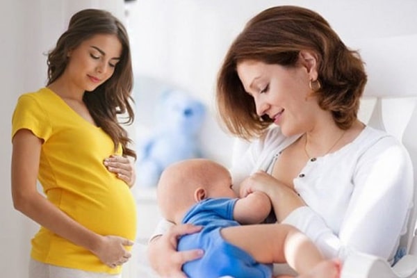 Hình ảnh: Phụ nữ đang mang thai và cho con bú