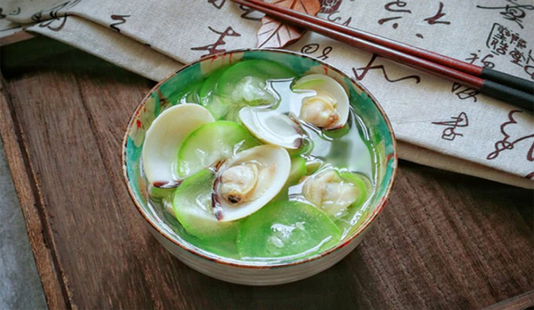 cách làm canh bầu nấu với nghêu