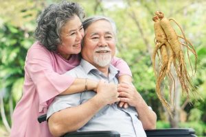 người cao tuổi uống sâm có tốt không